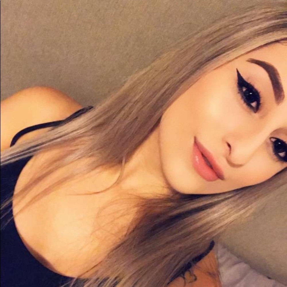 Meet your Posher, Jessica